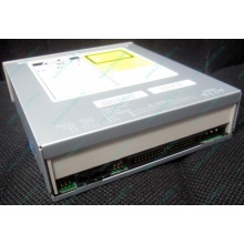 CDRW ASUS CRW-5232AX IDE white (Владикавказ)